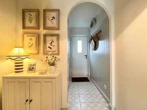 Photo 15- click for photo gallery